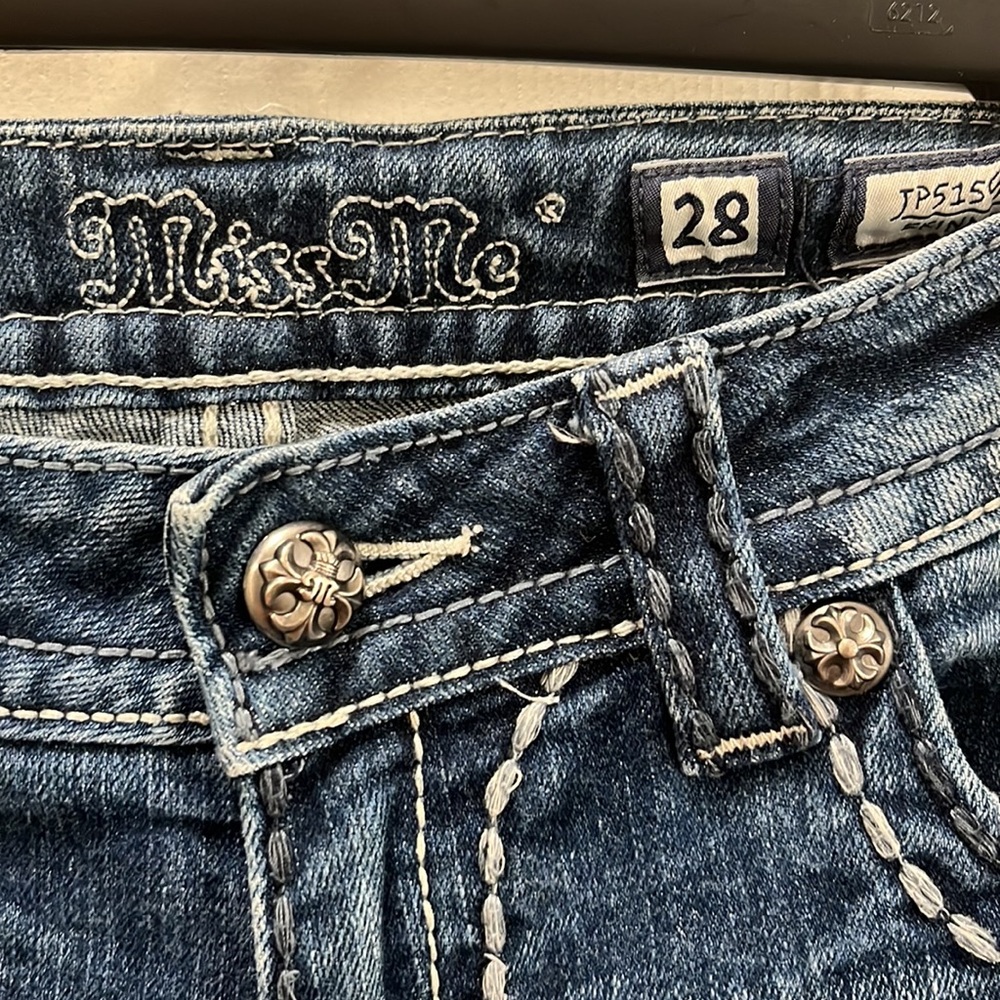 Miss Me Size 28 Woman’s Jeans